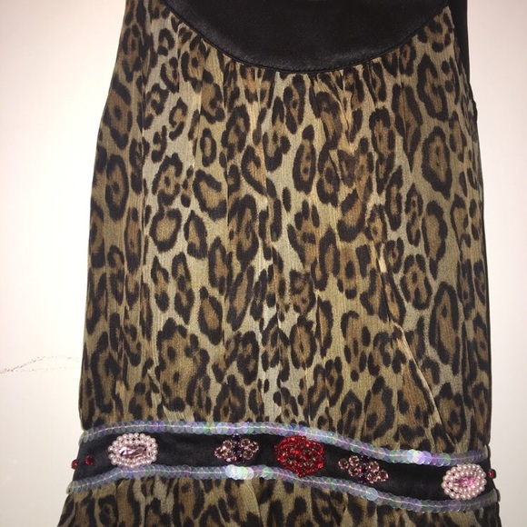 Silk European designer dress - Picture 1 of 6